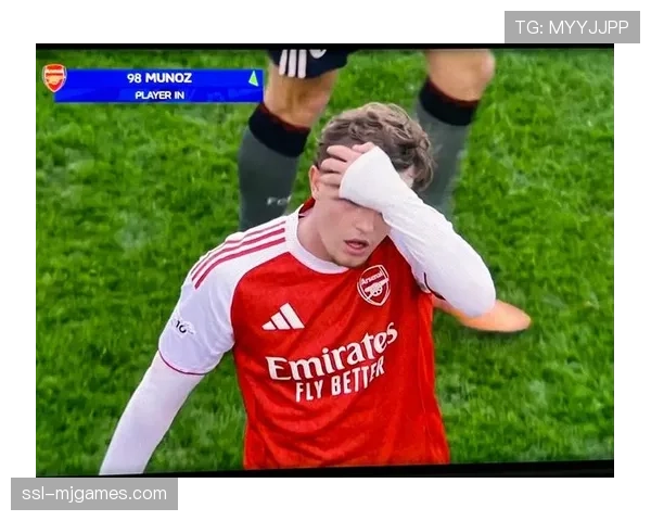 特写：19岁小将首次欧冠首发后的泪水与微笑